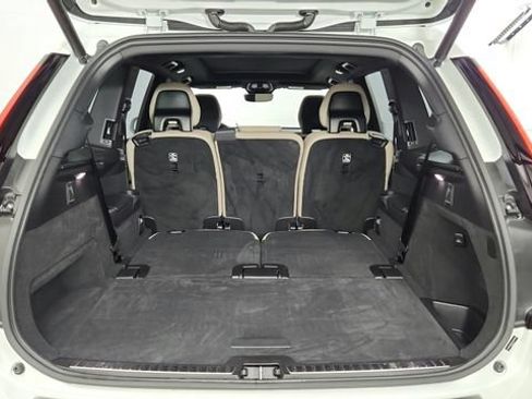 Certified 2026 Volvo XC90 B6 Plus w/ Protection Package Premier AWD/4WD image 43