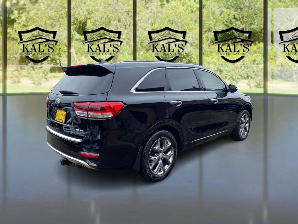 Used 2017 Kia Sorento SX AWD/4WD image 5