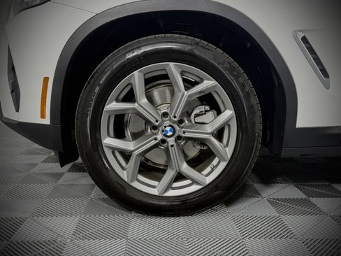 Used 2024 BMW X3 xDrive30i image 13