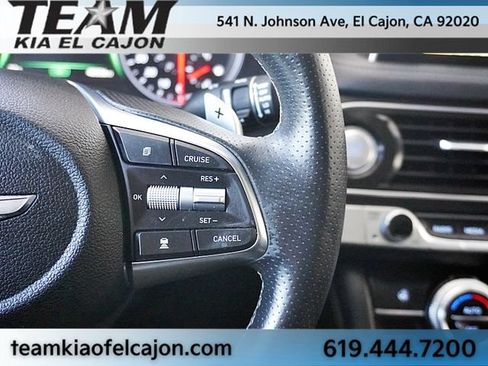 Used 2021 Genesis G70 3.3T RWD image 39