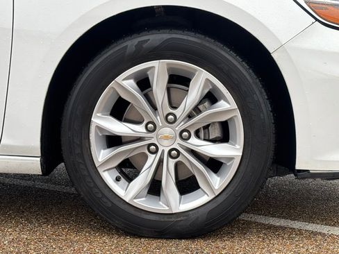 Used 2024 Chevrolet Malibu LT image 7