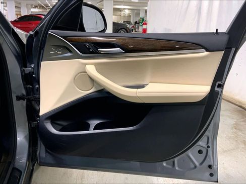 Certified 2024 BMW X3 xDrive30i w/ Convenience Package image 22