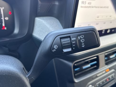 Used 2025 Ford Maverick XLT w/ Equipment Group 302A image 17