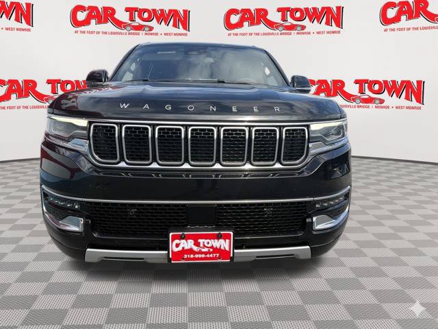 Used 2024 Jeep Wagoneer L Series II RWD image 4