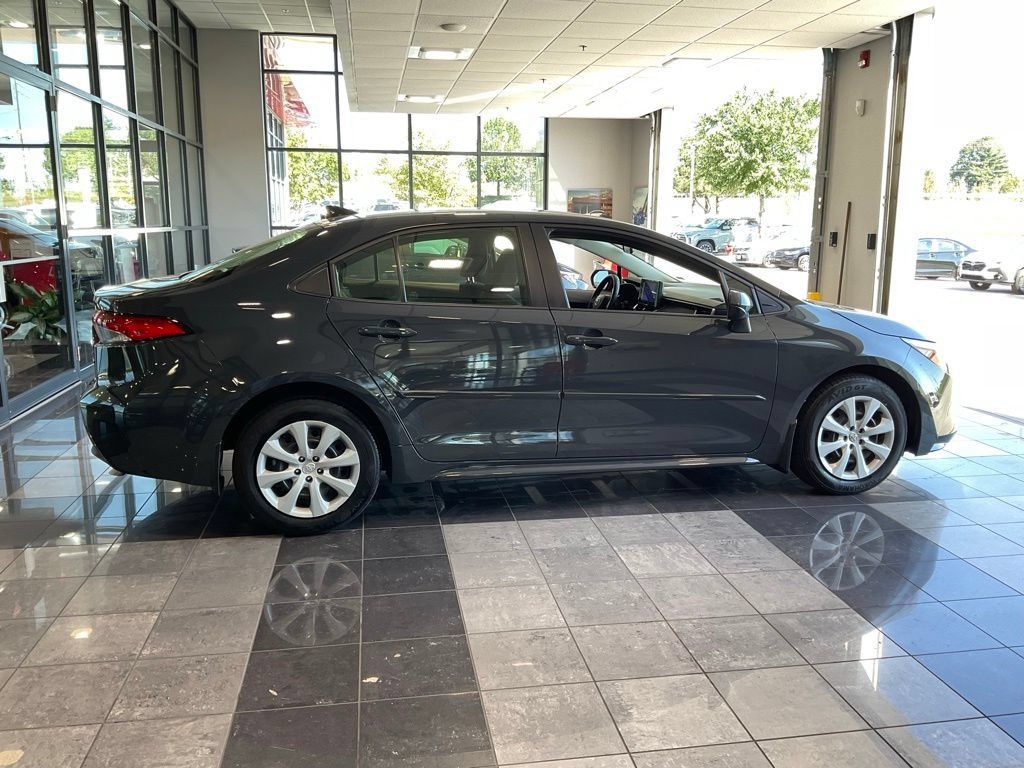 Certified 2025 Toyota Corolla LE FWD image 6