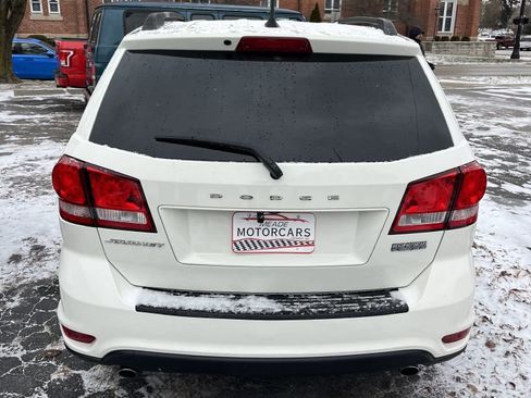 Used 2019 Dodge Journey SE w/ Connectivity Group image 3