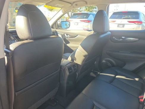 Used 2022 Nissan Rogue Sport SL image 14