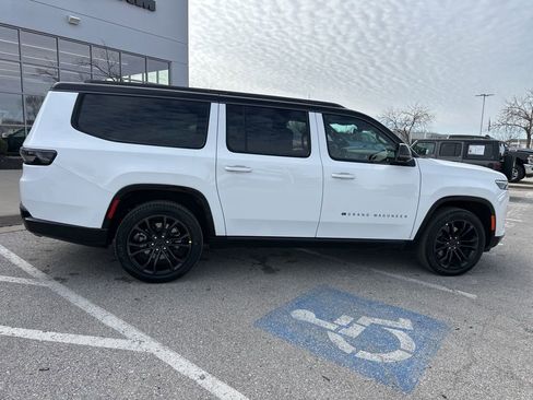 New 2026 Jeep Grand Wagoneer L Summit w/ Rear Seat Video Group I image 38