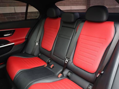 Used 2024 Mercedes-Benz C 300 Sedan image 22