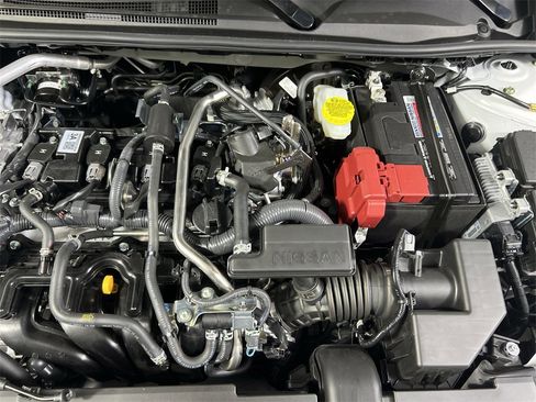 New 2025 Nissan Sentra SR image 18