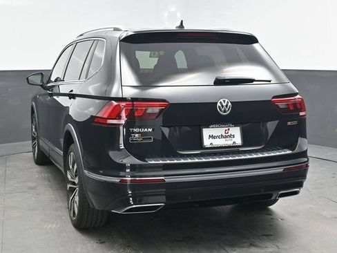 Used 2020 Volkswagen Tiguan SEL Premium R-Line w/ 3rd Row Seat Package AWD/4WD image 5