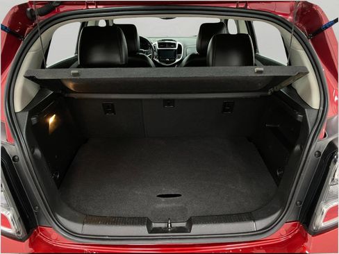 Used 2017 Chevrolet Sonic Premier w/ Driver Confidence Package image 6