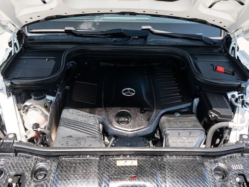 Used 2021 Mercedes-Benz GLS 450 4MATIC image 50