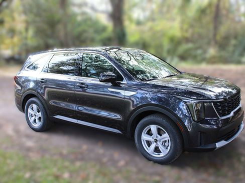 New 2026 Kia Sorento LX FWD image 4