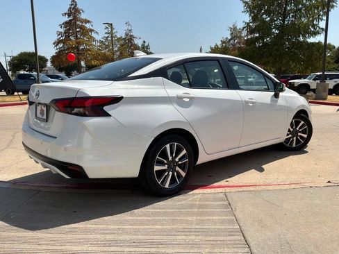 Used 2025 Nissan Versa SV FWD image 6