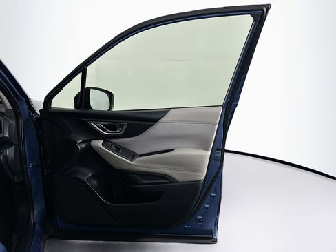 Used 2021 Subaru Forester Premium image 31