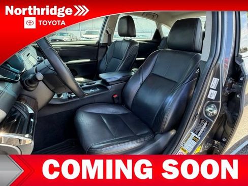 Used 2015 Toyota Avalon XLE Premium w/ Preferred Accessory Package FWD image 6
