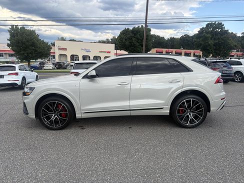 Used 2023 Audi Q8 Premium Plus w/ Premium Plus Package AWD/4WD image 5