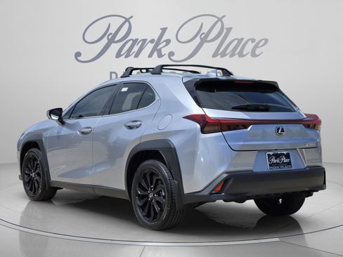 New 2026 Lexus UX 300h FWD w/ Accessory Package (A2) image 3