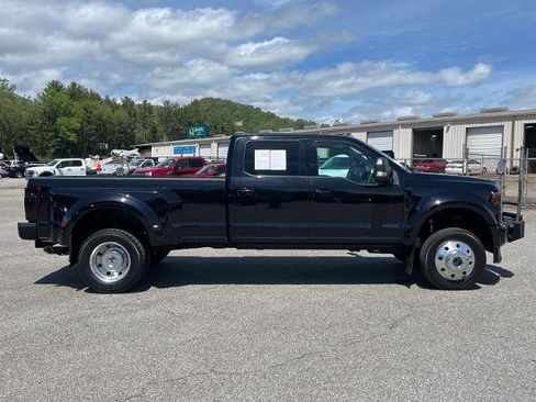 Certified 2021 Ford F450 Platinum w/ FX4 Off-Road Package AWD/4WD image 2