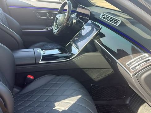 Certified 2025 Mercedes-Benz S 580 4MATIC Sedan image 13