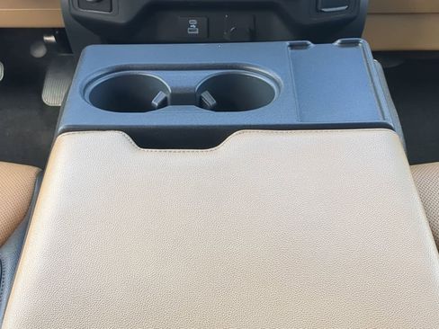 Certified 2022 Ford F150 Lariat image 19