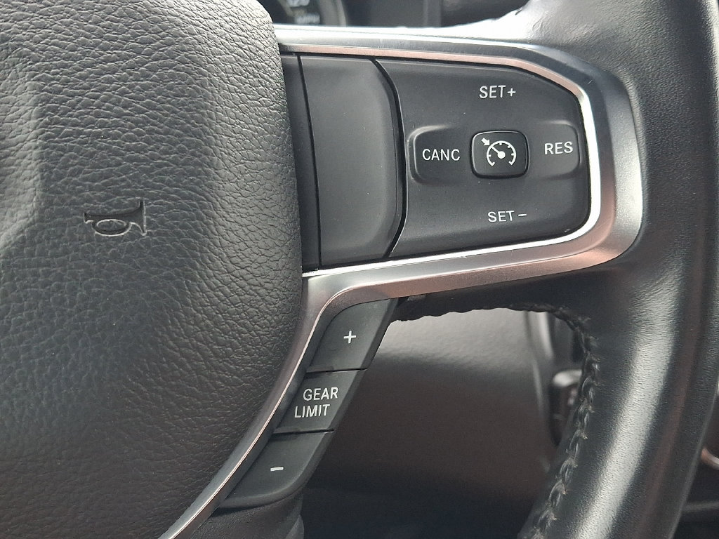 Used 2024 RAM 1500 Big Horn AWD/4WD image 23