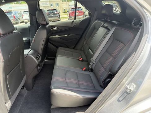 Used 2023 Chevrolet Equinox RS AWD/4WD image 25
