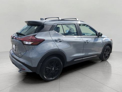 Used 2024 Nissan Kicks SR w/ SR Premium Package FWD image 23