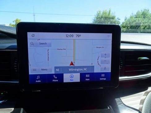 Used 2021 Ford Explorer Limited w/ Equipment Group 301A image 24