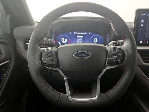 Used 2026 Ford Explorer ST-Line w/ ST-Line Street Pack RWD image 18