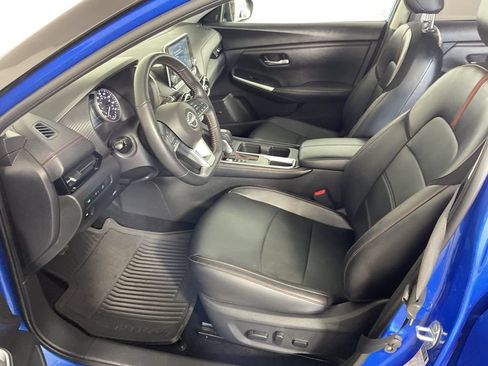 Used 2024 Nissan Sentra SR w/ SR Premium Package FWD image 18
