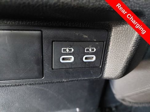 Certified 2024 Toyota Tacoma TRD Off-Road AWD/4WD image 22