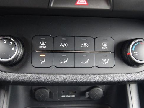 Used 2013 Kia Sportage LX image 25