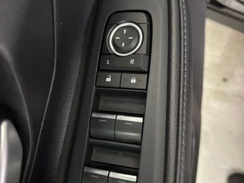 Used 2024 Toyota Grand Highlander XLE image 11