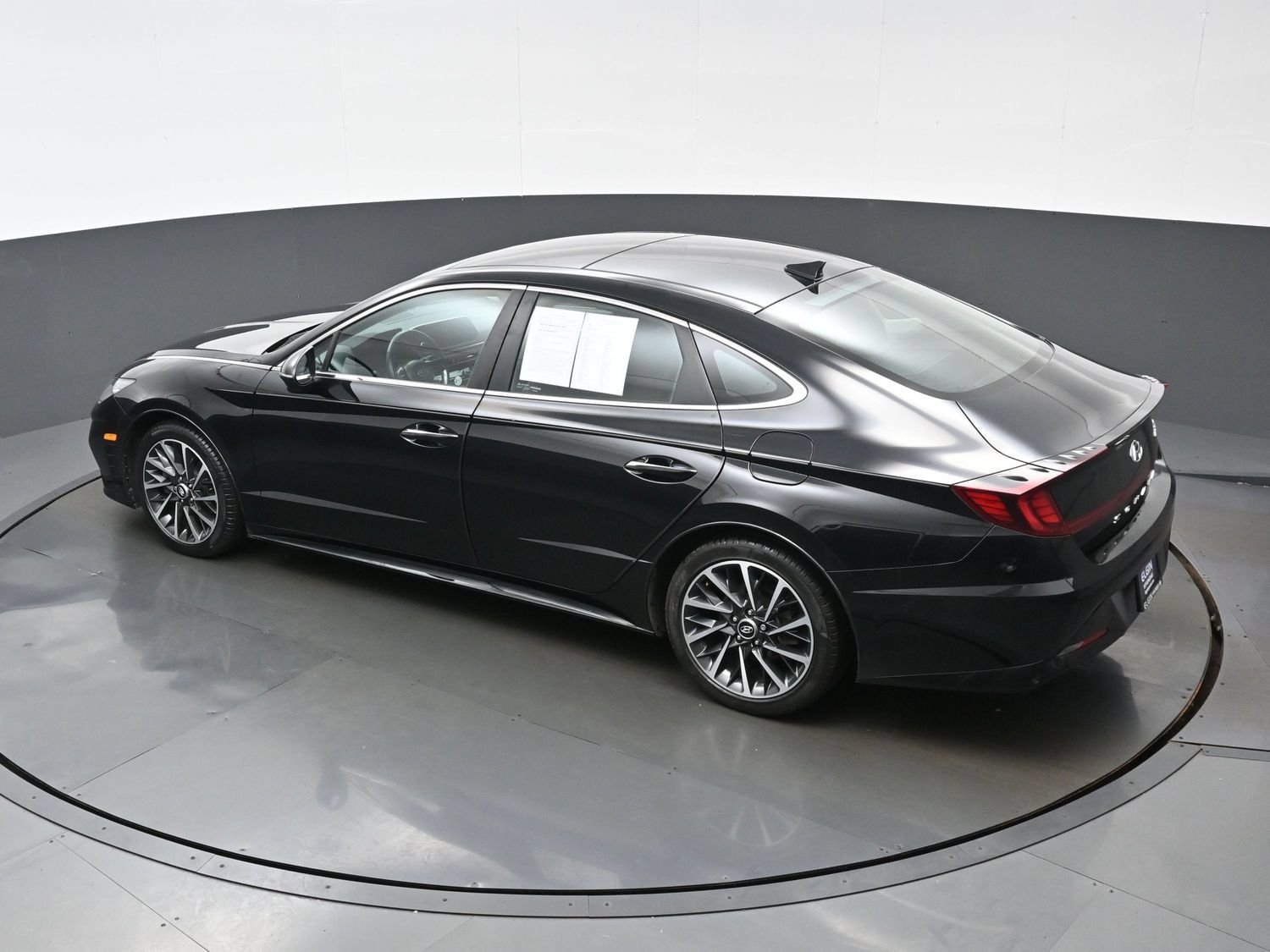 Certified 2023 Hyundai Sonata Limited FWD image 38