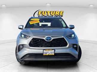 Used 2021 Toyota Highlander XLE video 2