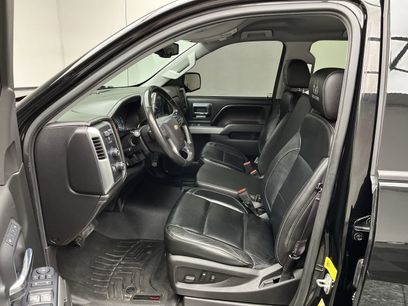 Used 2017 Chevrolet Silverado 1500 LTZ Z71 w/ Realtree Edition