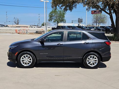 Certified 2022 Chevrolet Equinox LS FWD image 6