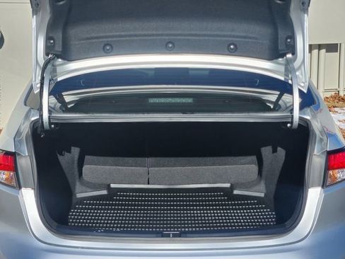 Used 2020 Toyota Corolla SE image 20