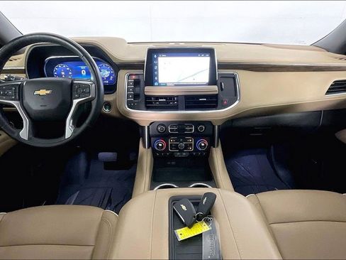 Used 2023 Chevrolet Tahoe Premier w/ Premium Package AWD/4WD image 19