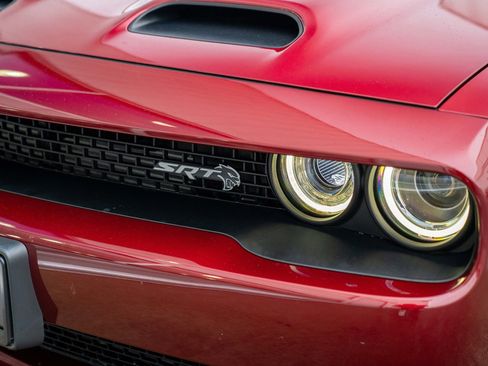 Used 2019 Dodge Challenger SRT Hellcat Redeye RWD image 4
