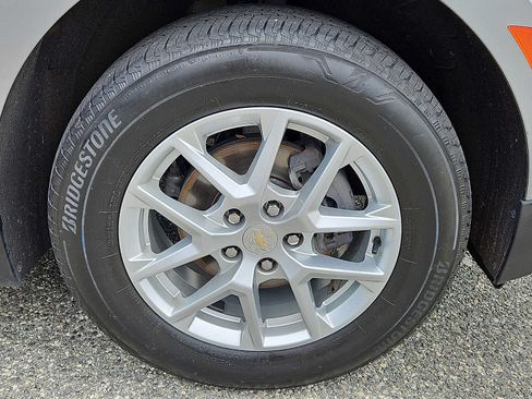 Certified 2023 Chevrolet Equinox LS AWD/4WD image 8