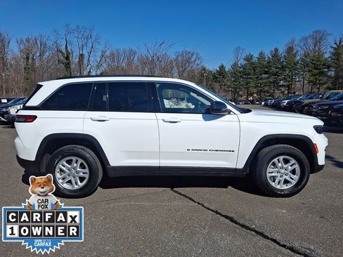Used 2023 Jeep Grand Cherokee Laredo w/ Luxury Tech Group I image 7