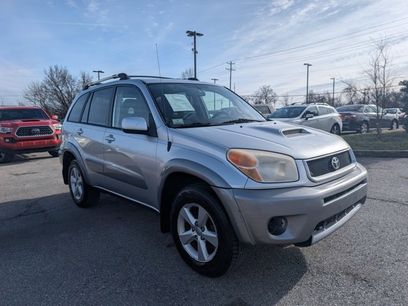 Used 2005 Toyota RAV4 4WD
