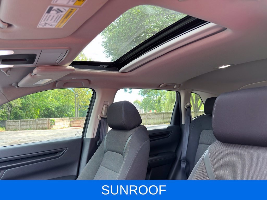 Used 2025 Honda CR-V EX image 3