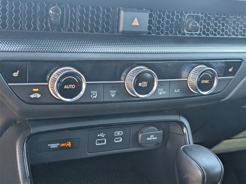 Used 2024 Honda CR-V Sport image 17