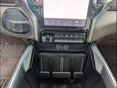 Used 2025 RAM 2500 Laramie image 12