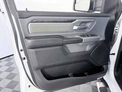 Used 2022 RAM 1500 Big Horn image 9