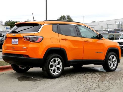 New 2026 Jeep Compass Latitude image 5